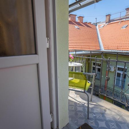 Iranyi Studio Budapest Esterno foto