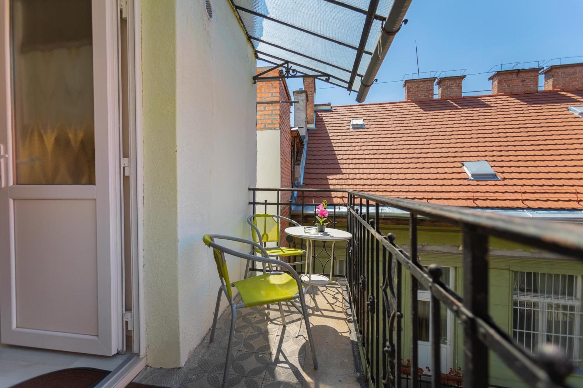 Iranyi Studio Budapest Esterno foto