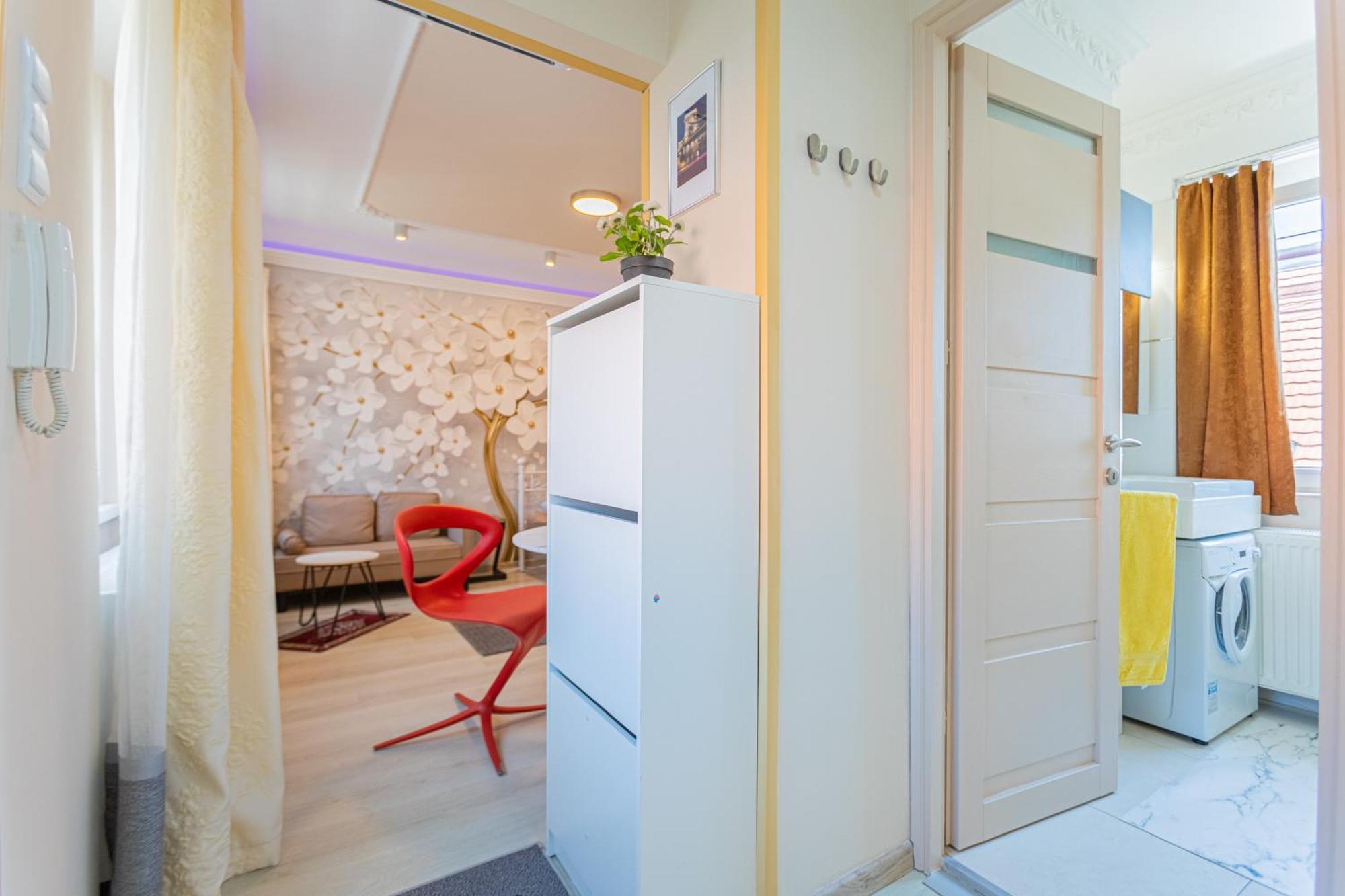 Iranyi Studio Budapest Esterno foto